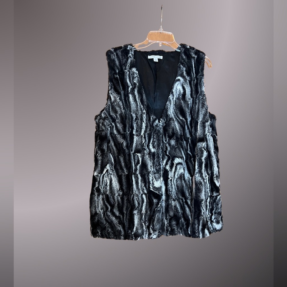 Tribal.jeans Black, Gray and White Faux Fur Vest